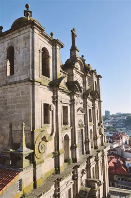 Museu de Arte Sacra: Descubra a Beleza Religiosa e Arquitetônica em Vitória!